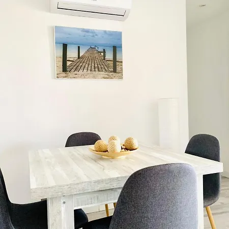 Book Torre Apartment